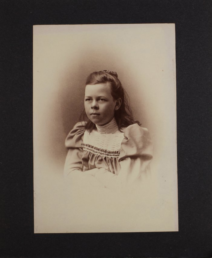 Mary White as a young girl