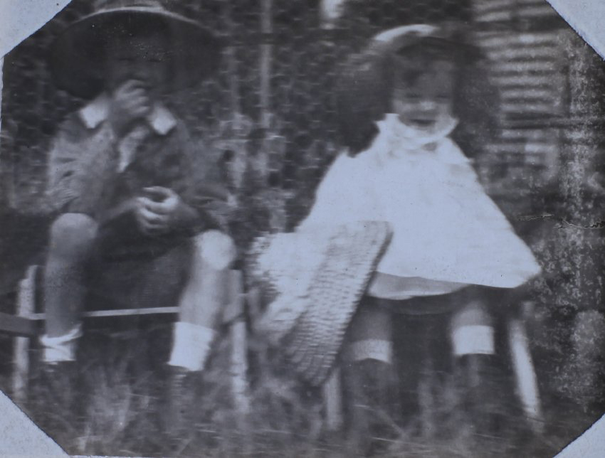 Portrait of a boy and girl, 1