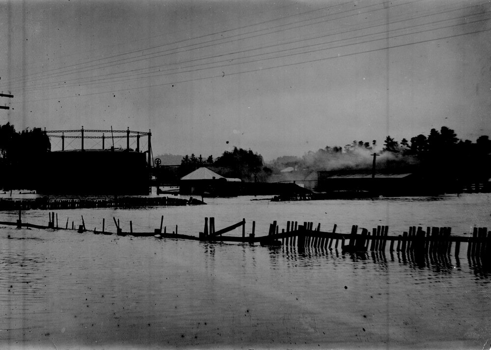 Gas Works, Armidal floods, 1928