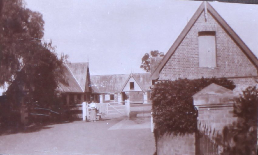 Unidentified building