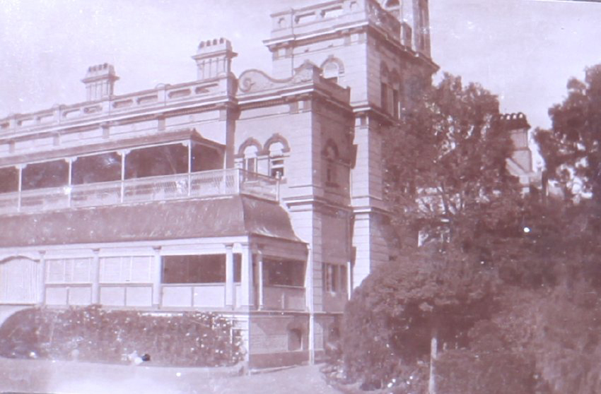 Unidentified building