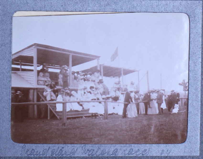 Grandstand, Walcha races 09