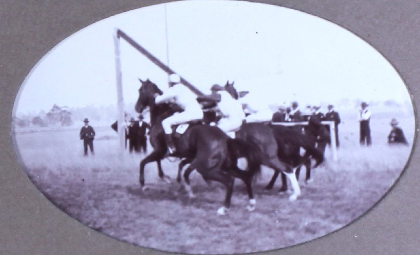 Start of a horse race