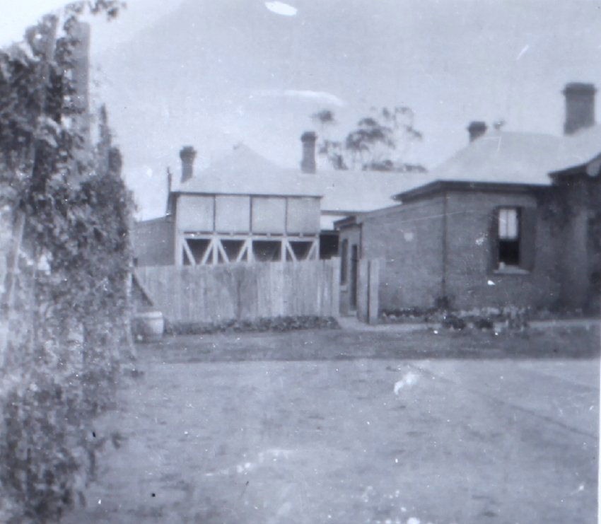 View of Saumarez as a single storey house