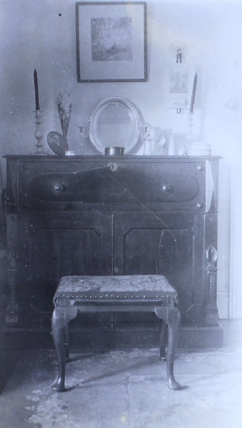 Furniture from the interior of Saumarez