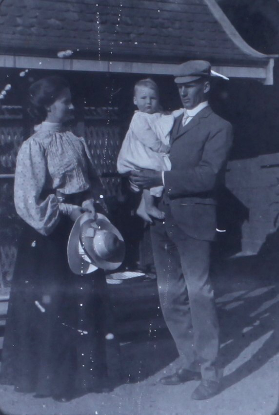 Connie, Rose and Fred White