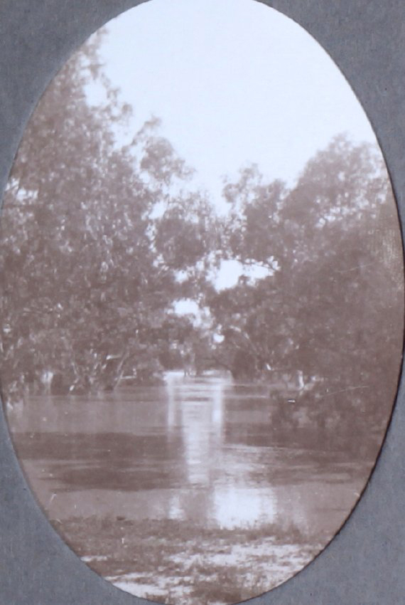Creek at Gunning bar