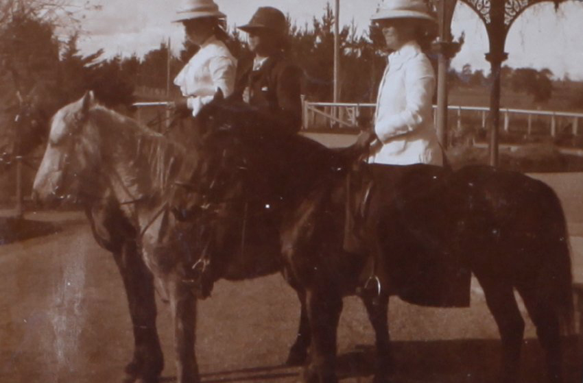 Doris, Frank and Frieda