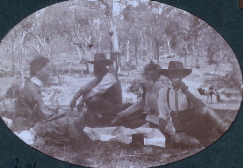 Bid, Father, Doris, Frank