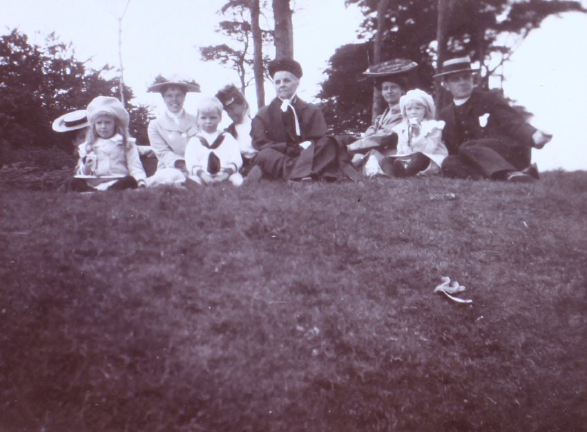 Group, Edinburgh, Scotland