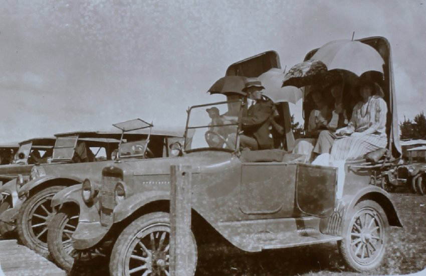 Unidentified group in a car