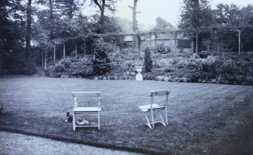 The Chilterns Garden - caption