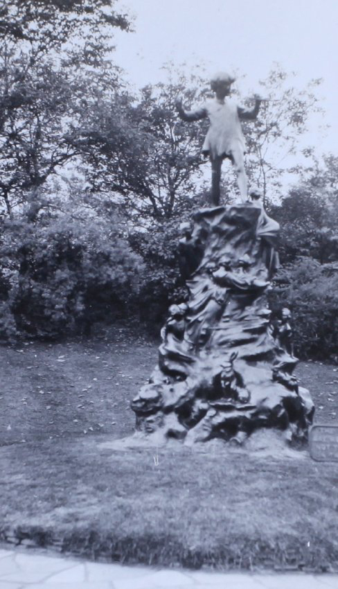 Peter Pan Statue, Kensington Gardens 