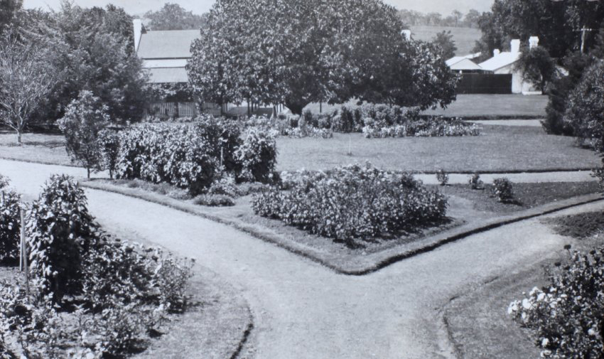 Unidentified gardens and buildings