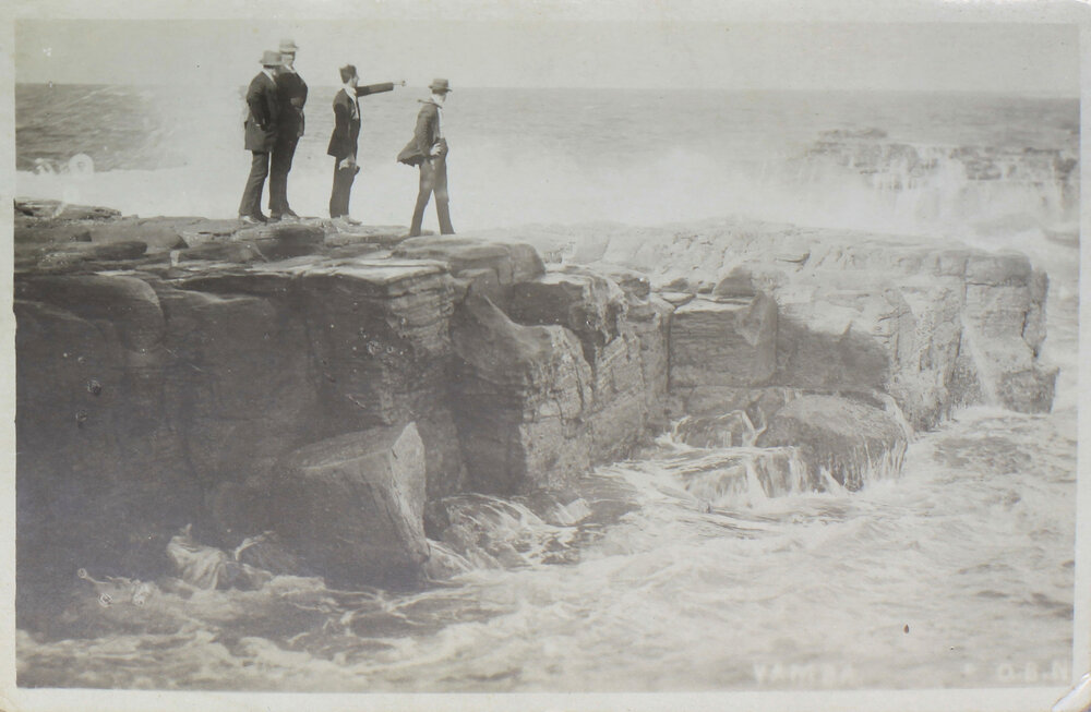 Yamba, rocky coast
