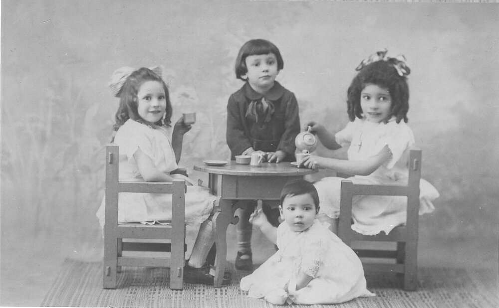 The four eldest Sourry children, about 1924