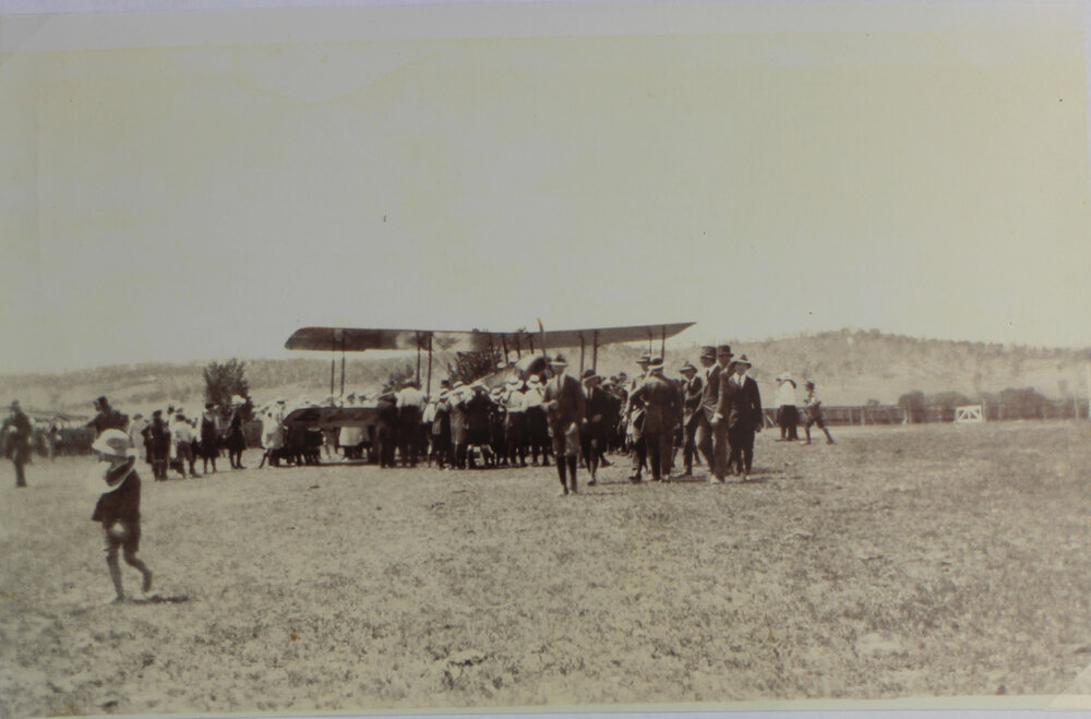 The Peace Loan biplane at Armidale Racecourse (26A), Sept 1919