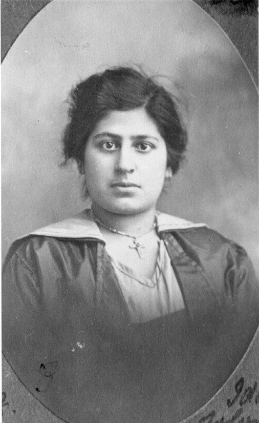 Ida Solomon, 1918