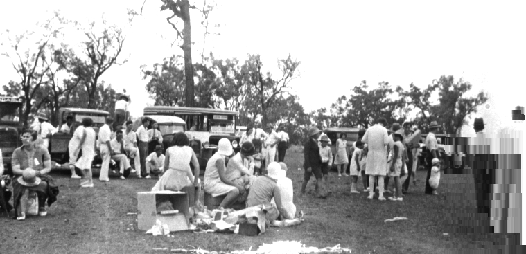 Hong Yuen picnic, 1920s