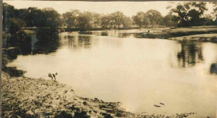 Kingsford Smith Photograph Album Image 4b