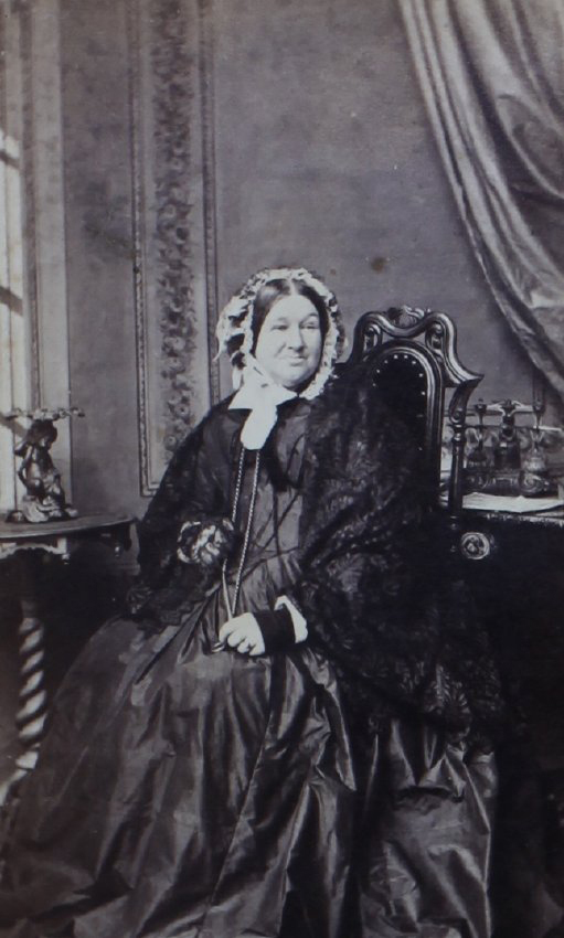 A carte-de-visite of a woman annotated on verso For dear Fred from / Aunt Dora Kerry [??]