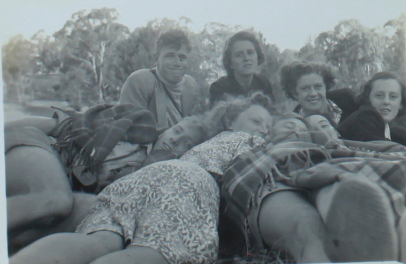 Students at Blue Hole 1941 print annotated F.K.R.