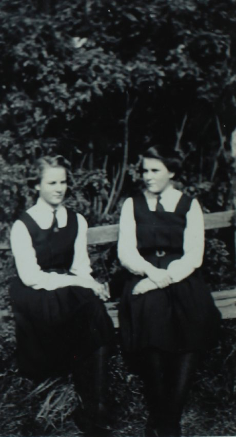 Students - Mollie and Nancy Davis, 1939