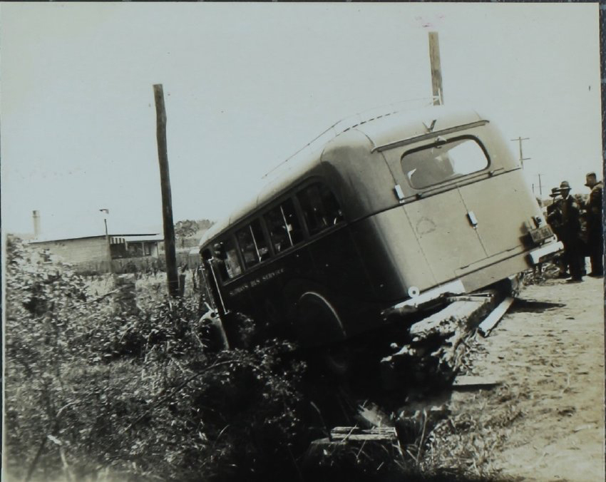 NEUC bus accident, 1941