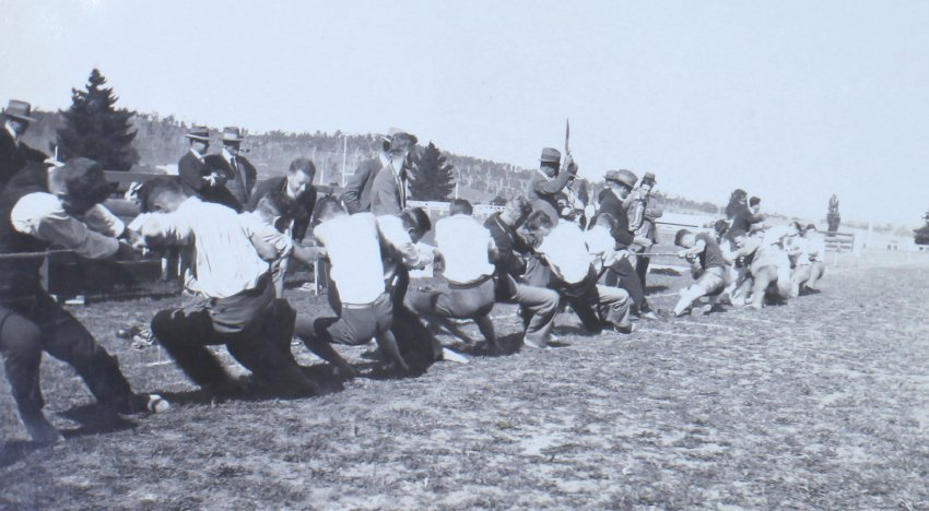 Inter-Year Tug-O'-War, 1929  