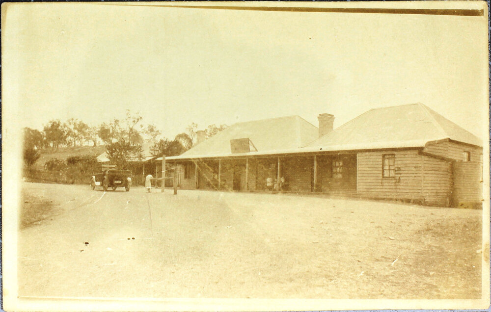Country hotel, [Dorrigo?]
