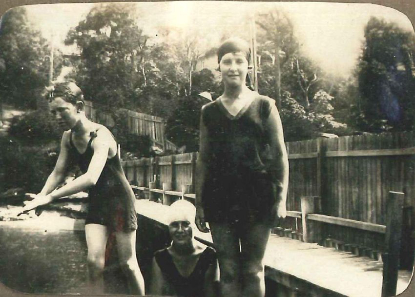 Kingsford Smith Album, Image 6b