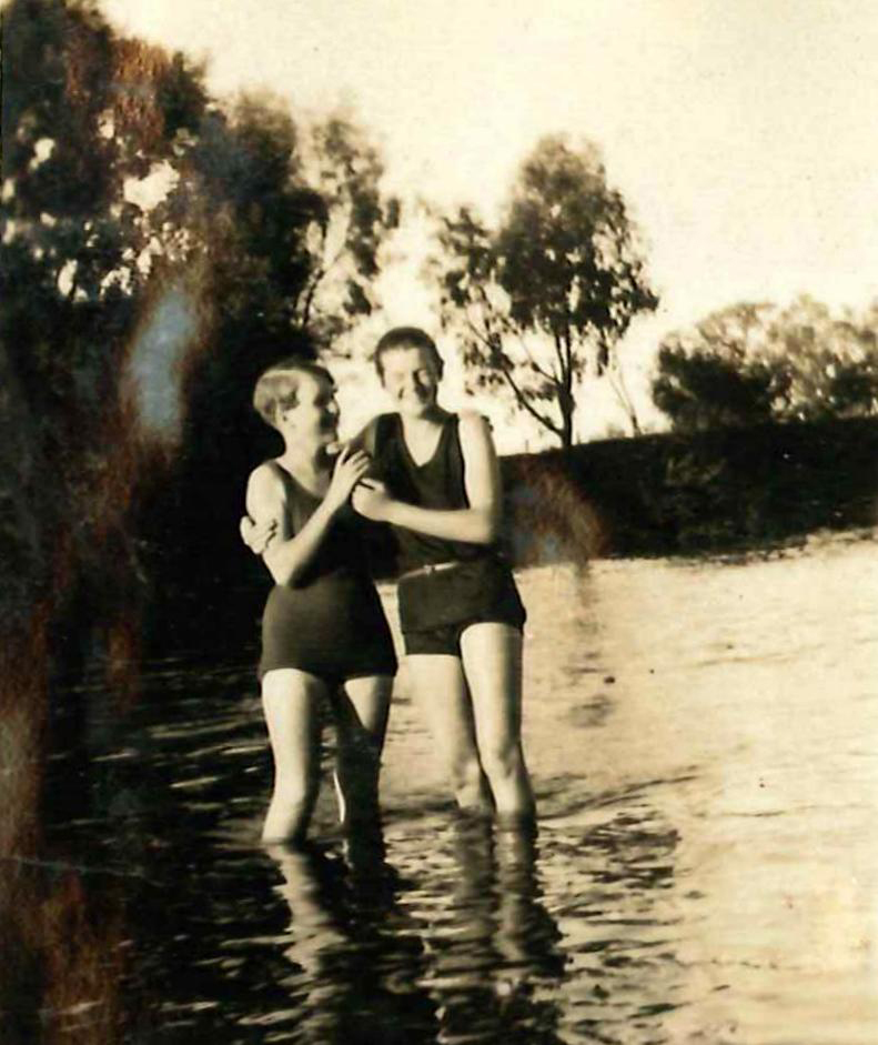 Kingsford Smith Album, Image 7b