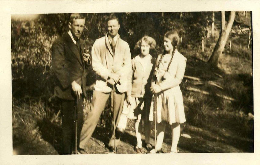 Kingsford Smith Album, Image 11a