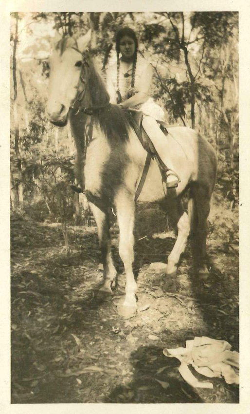 Kingsford Smith Album, Image 11b