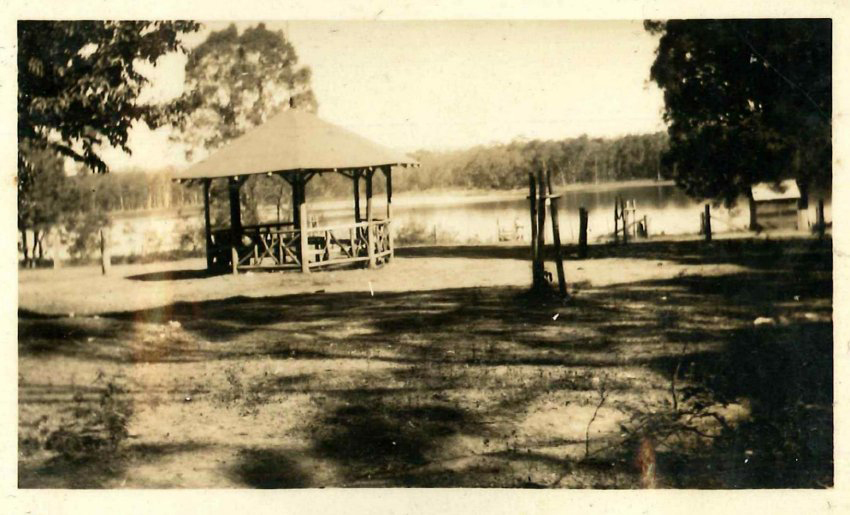 Kingsford Smith Album, Rustic Pavillion and Lake