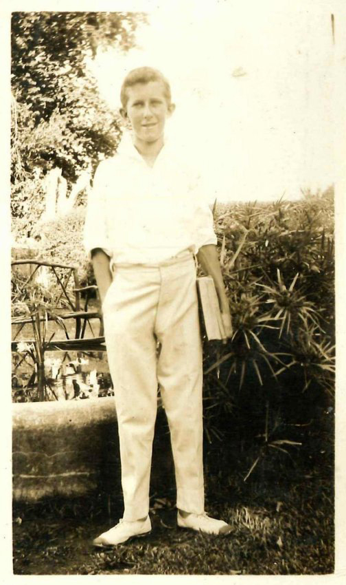 Kingsford Smith Album, Boy by a Pond