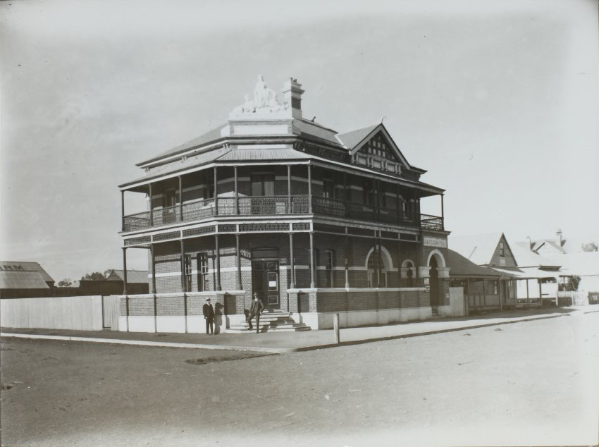 A.M.P. building corner, Magellan and Carrington Streets Lismore