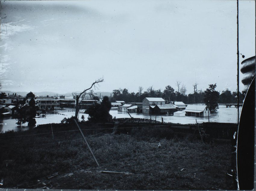Flood scene, Lismore