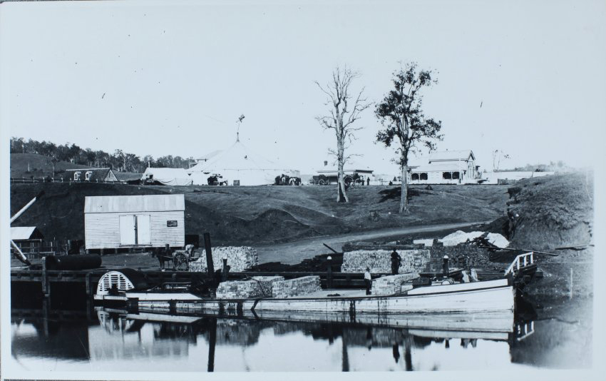 [Spinks Park], Lismore