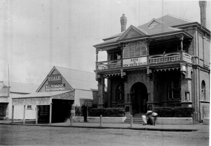Bank of New South Wales and W.E. Perroux Photographer, Lismore