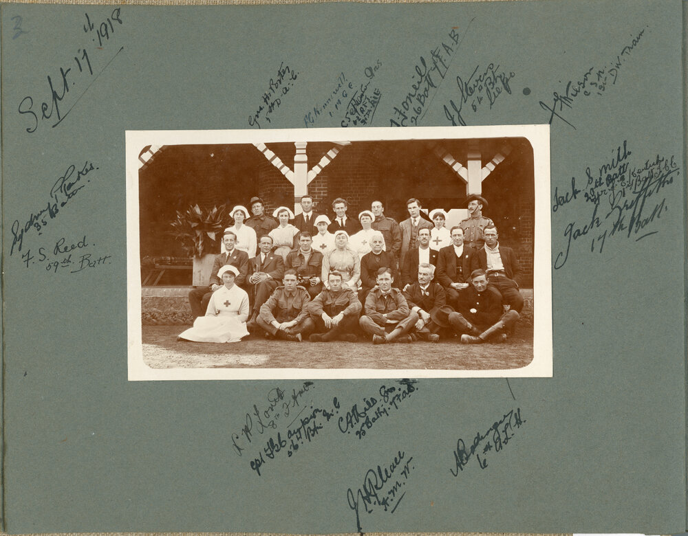 Nurses and Soldiers, 17 September 1918