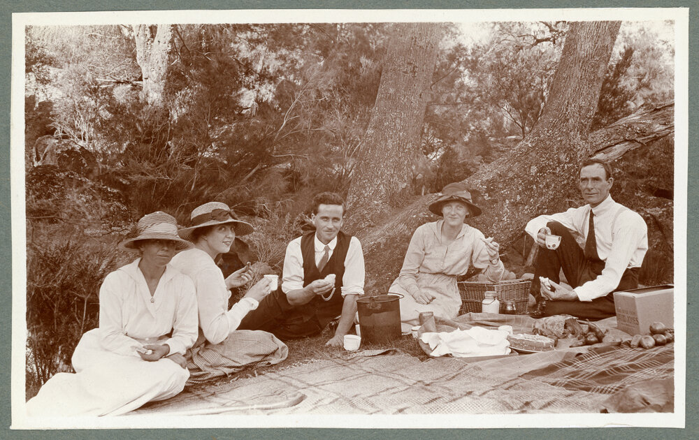 Picnic at Gara, March 1919