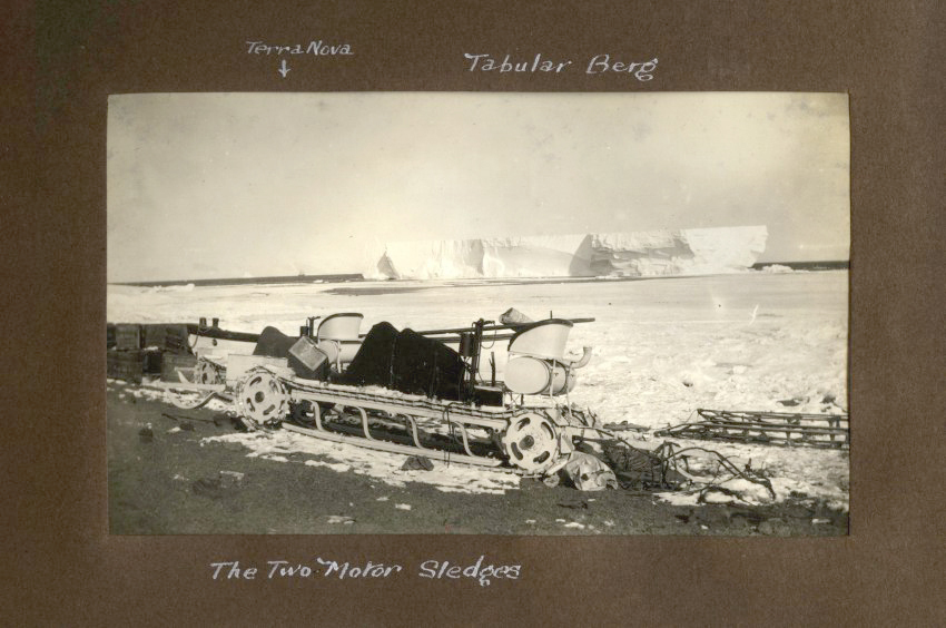 Tabular Berg and two motor sledges