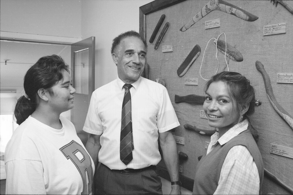[David Dye], Oorala, UNE, 1993