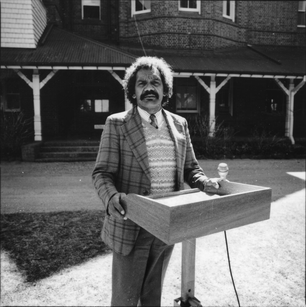 Aboriginal flag raising ceremony, UNE, 1991