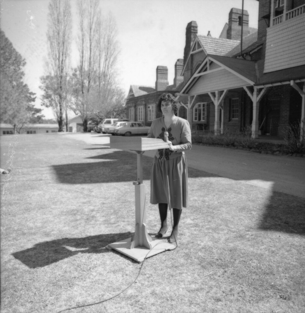 Lyn Riley-Mundine, Aboriginal flag raising ceremony, UNE, 1991