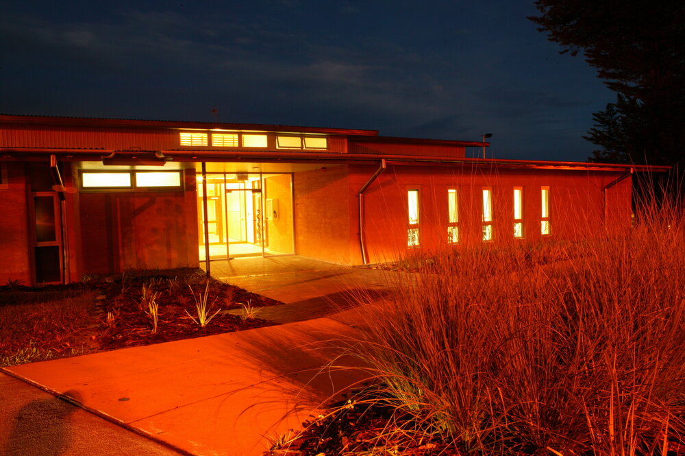 Oorala Centre, 8pm, March 2007