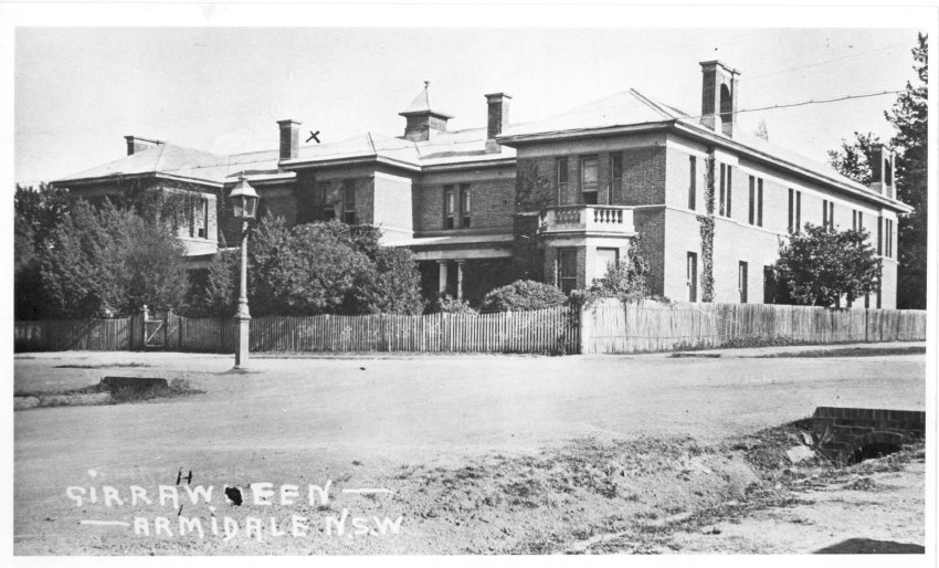 Armidale Teachers' College, Smith House, Miss E.M. Roulston in grounds of "Girrahween"; Matron Jane Ann Furnifull on verandah