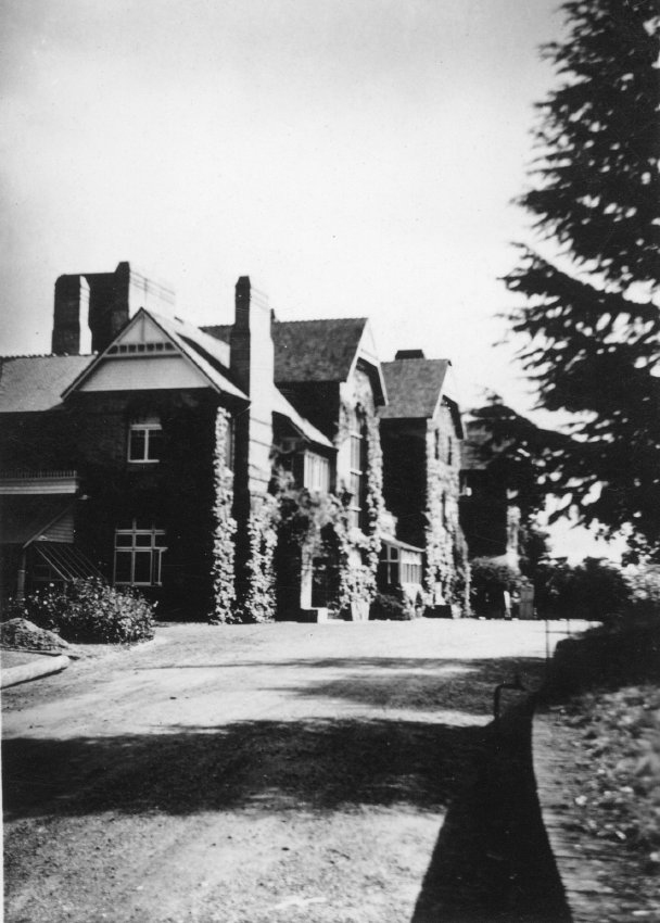 Booloominbah homestead, 1937-1938