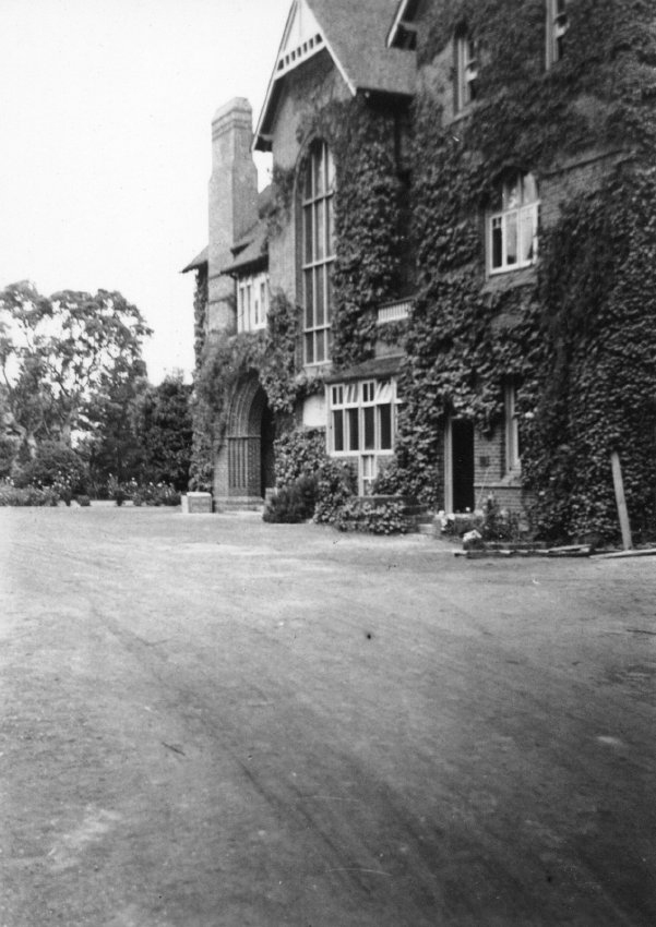  Booloominbah homestead, 1937-1938